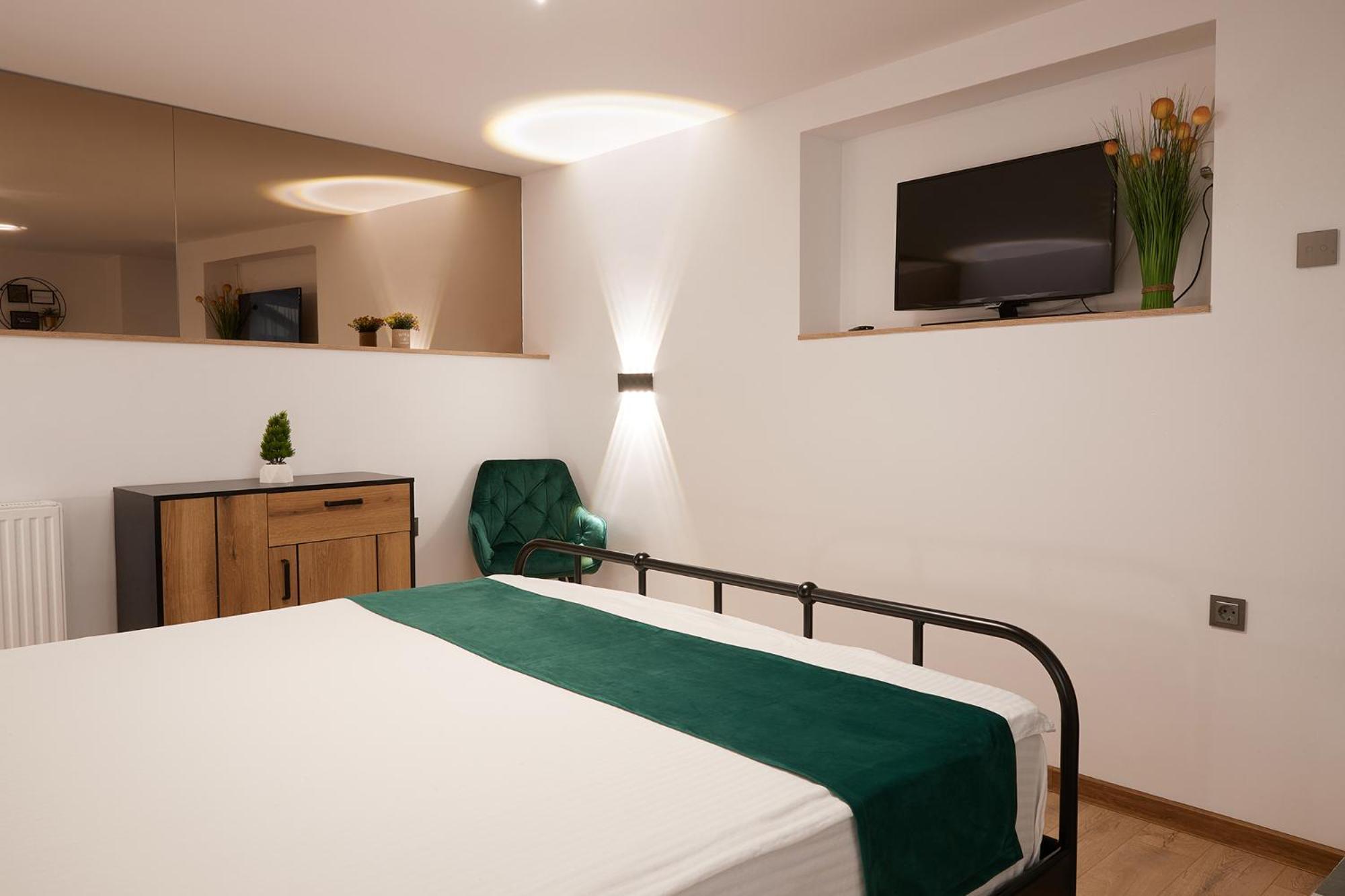 Giovi Central Apartment Kolozsvár Kültér fotó